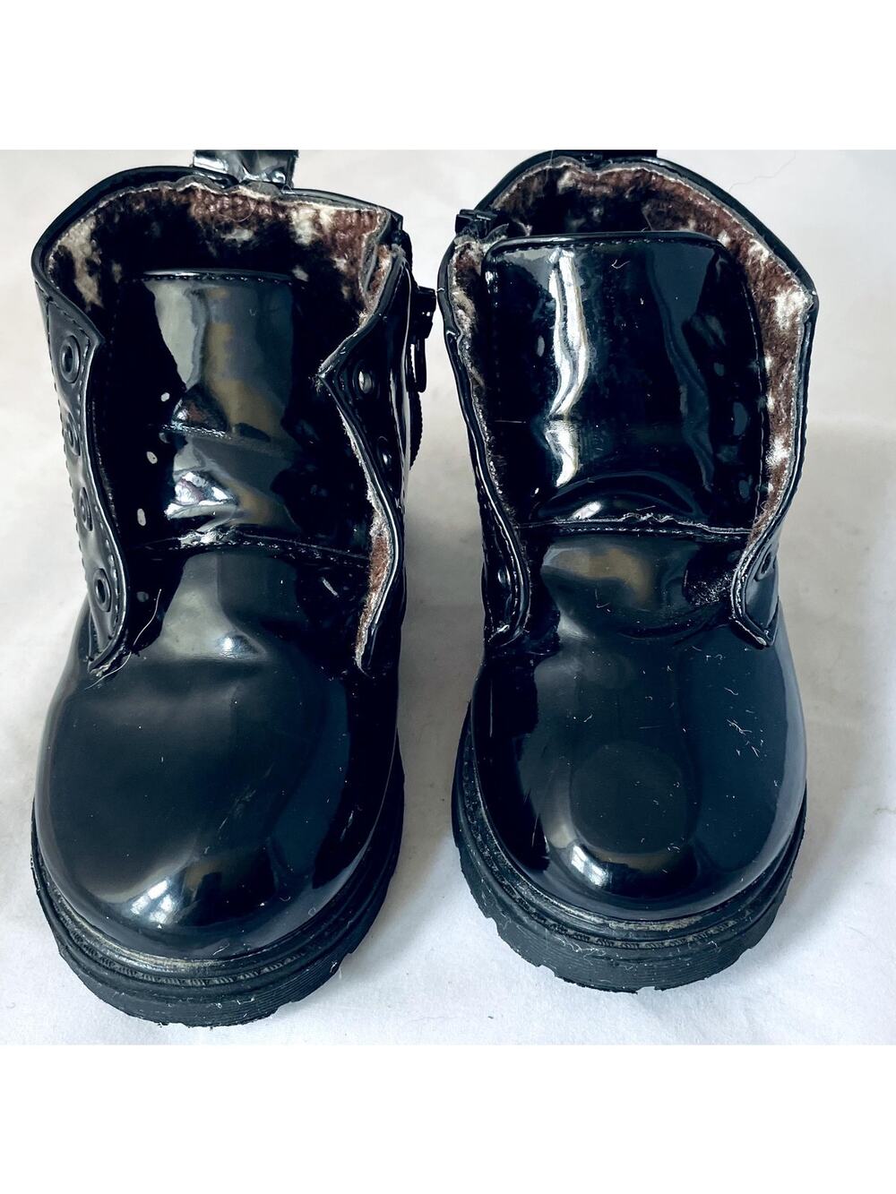 Dinimigi unisex  rain boots shoes EU 28 (11 USA) Black Kids